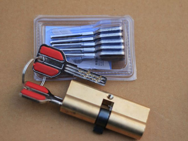 尖山24小时上门开锁公司